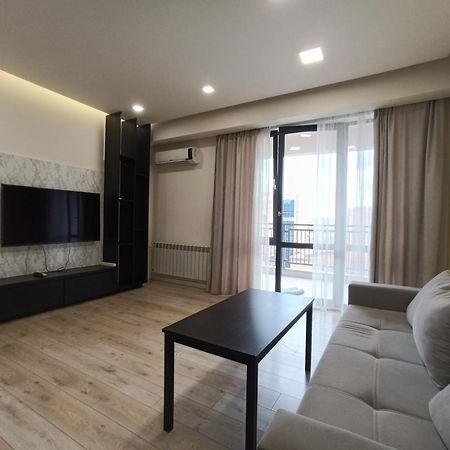 Rent Inn Yerevan On Koghbaci Street Exterior photo