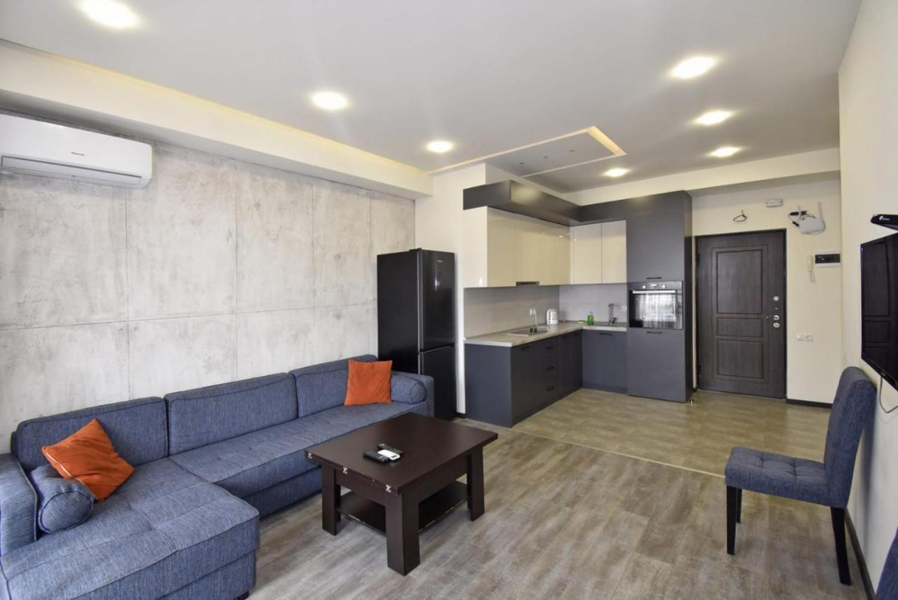 Rent Inn Yerevan On Koghbaci Street Exterior photo